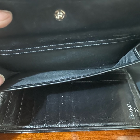 Chanel Aged 2.55 Reissue Long Flap Wallet Matelasse Aged Calfskin. EUC 🌟 - Picture 13 of 16